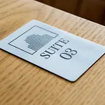Zoe Luxury Suites