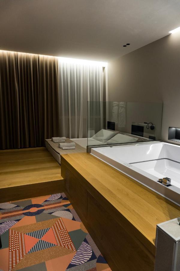 Zoe Luxury * Catania